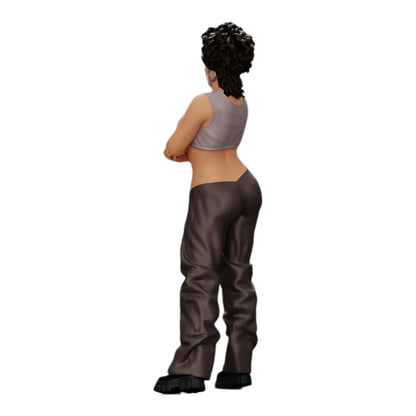 Photo de produit de modélisme diorama 0 : Fille aux cheveux bouclés en pantalon large avec les bras croisés (Ref Nr. A39)