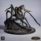Photo du produit Tabletop 28mm Lord of the Print (LotP) 0: Tabletop Miniature : Cavalier d'Elfe Noir sur Monstre Arachnide, monture araignée/crabe avec pinces, lance/glaive, cavalier de monstre, monstre boss (26_03_F5)