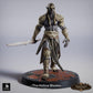 Photo du produit Tabletop 28mm Lord of the Print (LotP) 0: Tabletop Miniature : Dunkelelf Dark Elf épéiste, maître des lames, guerrier elfe marchant et duelliste avec un cimeterre orné (26_03_G14)
