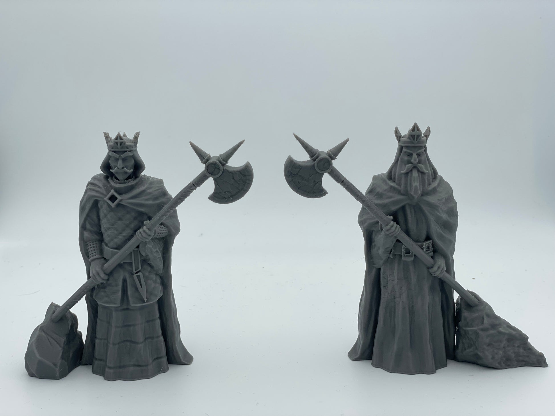 Produktfoto Tabletop 28mm The Printing Goes Ever On (TPGEO)  0: Statuen der Könige - Zeugen vergangener Königreiche - Andenken an mächtige Herrscher