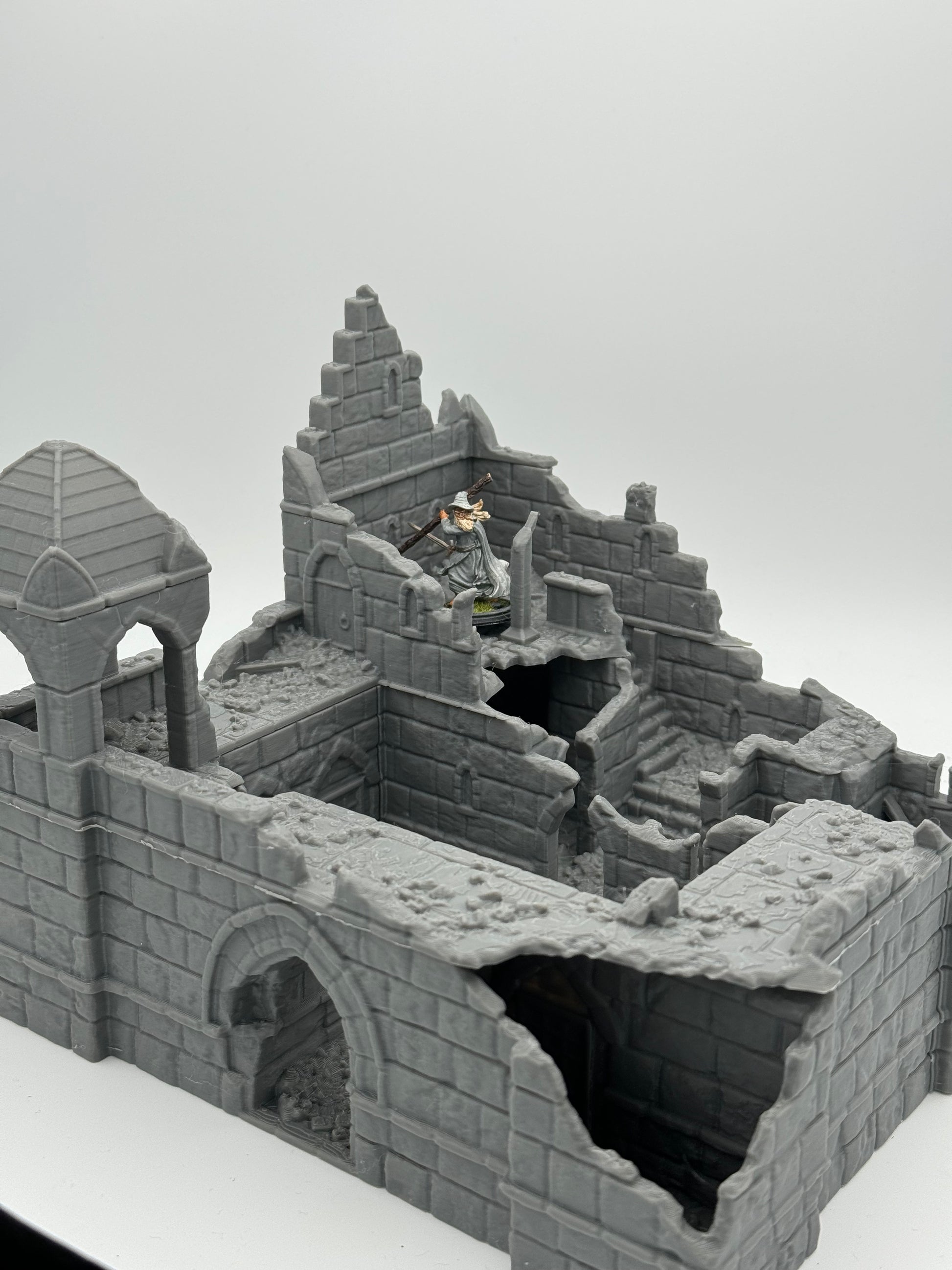 Photo du produit Tabletop 28mm The Printing Goes Ever On (TPGEO) 0 : Ruines de la caserne Ivory City - Bâtiment du royaume de Gonthan - Terrain de table Ruines de caserne