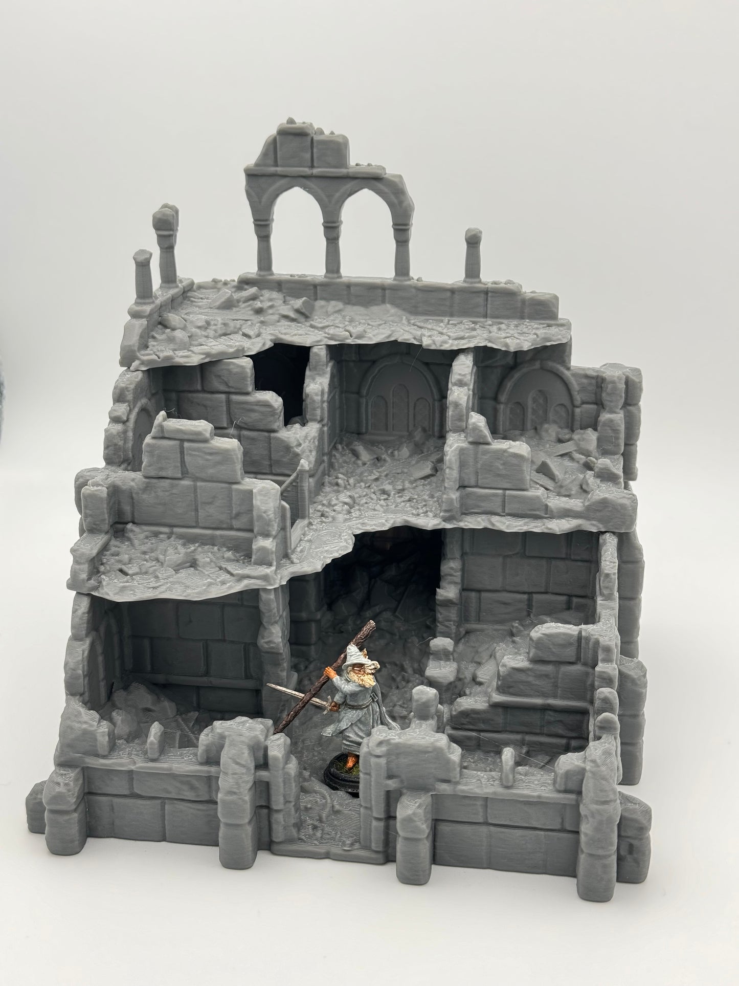 Photo de produit Tabletop 28mm The Printing Goes Ever On (TPGEO) 0 : Ruines d'entrepôt Ivory City - Bâtiment du Royaume de Gonthan - Terrain Tabletop d'entrepôt