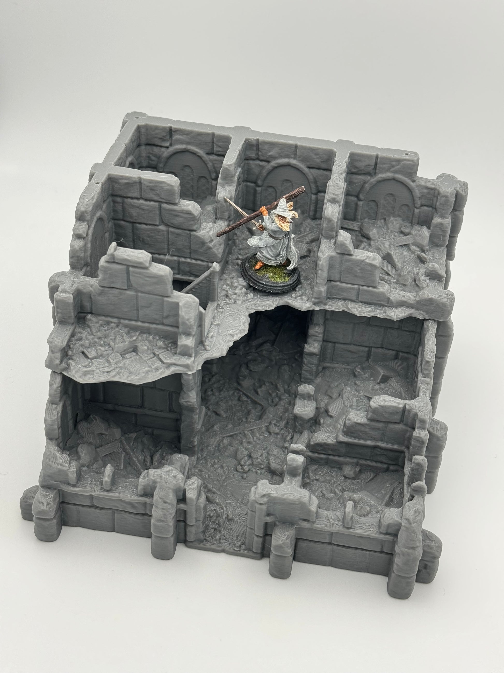 Photo de produit Tabletop 28mm The Printing Goes Ever On (TPGEO) 0 : Ruines d'entrepôt Ivory City - Bâtiment du Royaume de Gonthan - Terrain Tabletop d'entrepôt