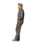Homme en similicuir avec t-shirt – silhouette à la posture décontractée (réf. n° 408)