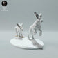 Photo produit figurine animale Animal Den Miniatures 1 : figurine animale polaire : lièvres variables - en course (23_01_16)