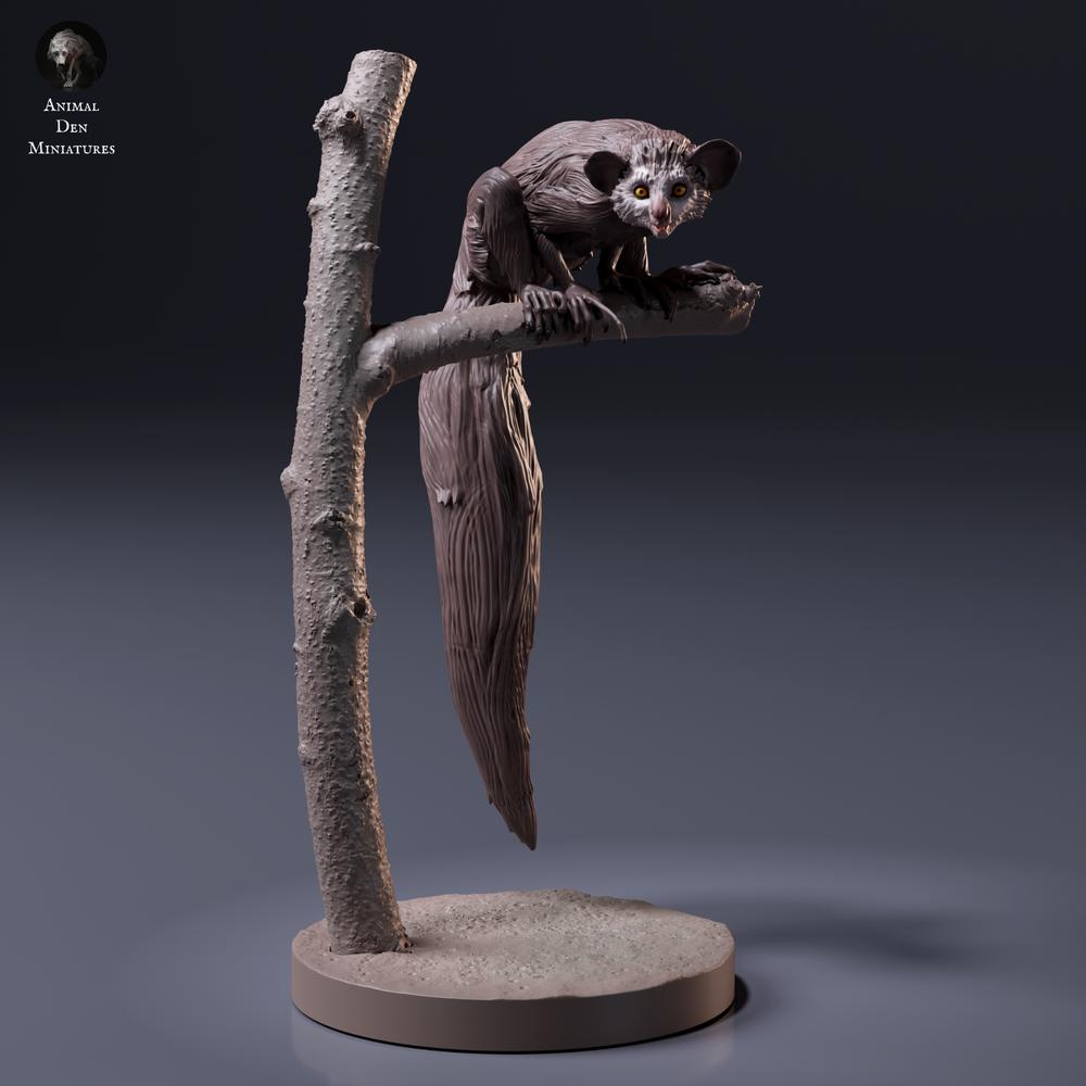 Photo du produit : figurine animale Animal Den Miniatures 7 : animal sauvage, aye-aye assis dans un arbre (26_10_05)