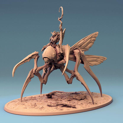 Photo de produit Tabletop 28mm Lord of the Print (LotP) 0 : Miniature Tabletop : Cavalier insecte sur mante religieuse, sorcière de nuée/chaman de peste avec bâton, boss de cavalerie mantide (24_07_D1)