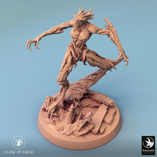 Photo de produit Tabletop 28mm Lord of the Print (LotP) 0 : Figurine Fantaisie : Esprit de la forêt, Golem de la nature, Gardien des épines - Dryade Woodfey en saut (24_07_A8)