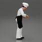 Diorama Modélisme Photo de produit 1 : Miniature de diorama : chef cuisinier debout en tenue professionnelle avec un couteau de cuisine (Ref Nr. A49)