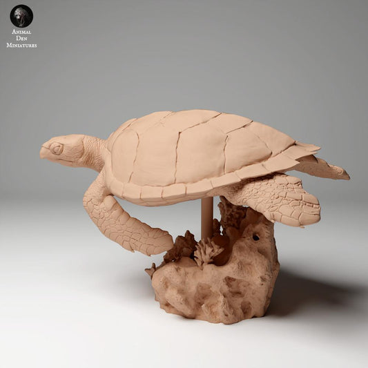 Photo du produit figurine animale Animal Den Miniatures 0 : Figurine d’animal marin : véritable tortue imbriquée - en train de nager (24_05_03)