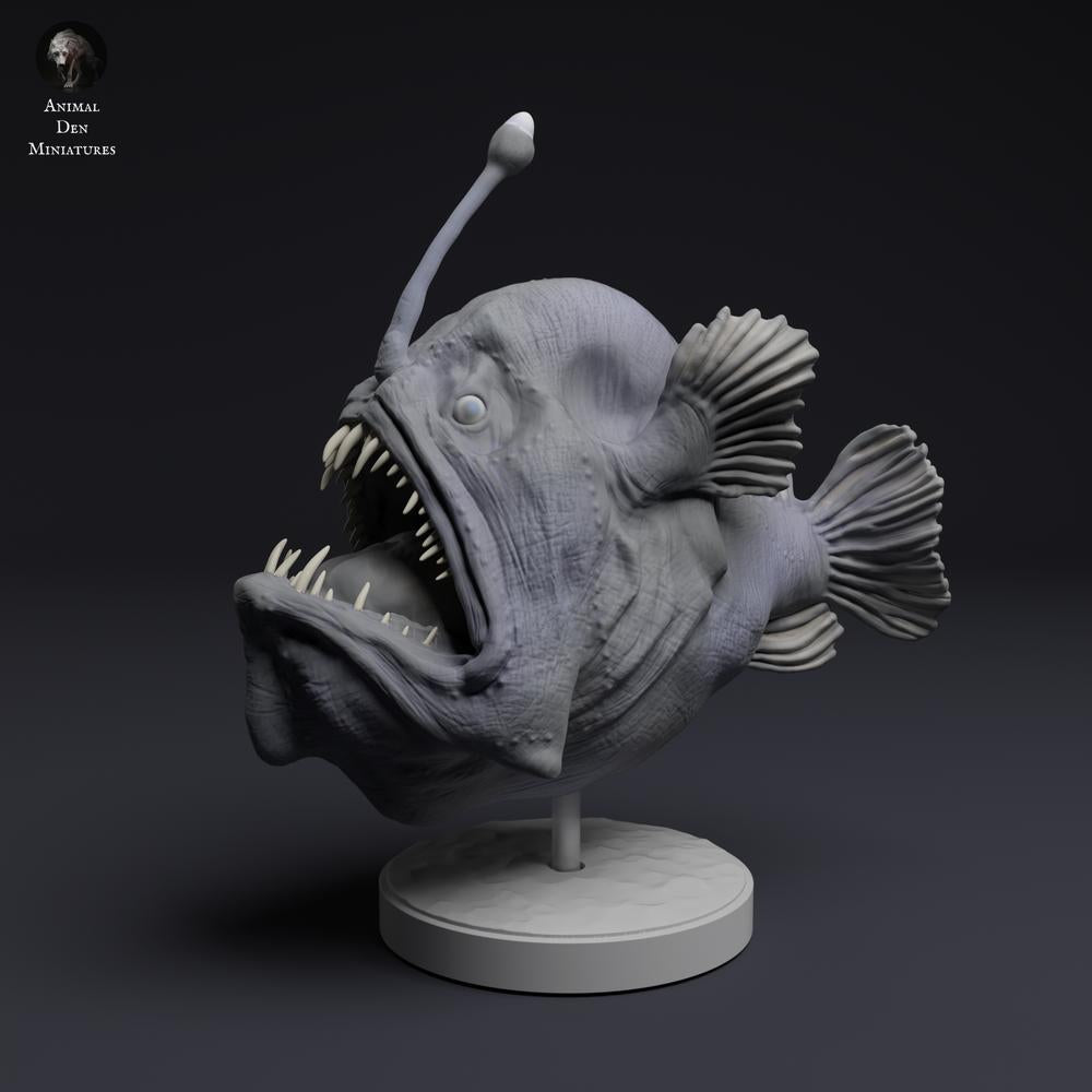 Photo produit 3 : figurine d’animal des abysses : poisson-pêcheur bossu (25_04_07)