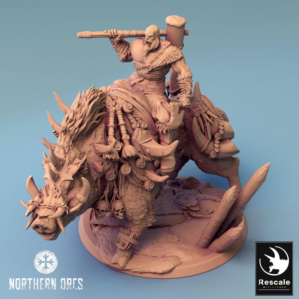 Photo de produit Tabletop 28mm Lord of the Print (LotP) 0 : Miniature Tabletop : Orque Cavalier avec Masse, Chef de Guerre sur Sanglier, Warlord Cavalier, cavalerie monstrueuse (24_04_S)