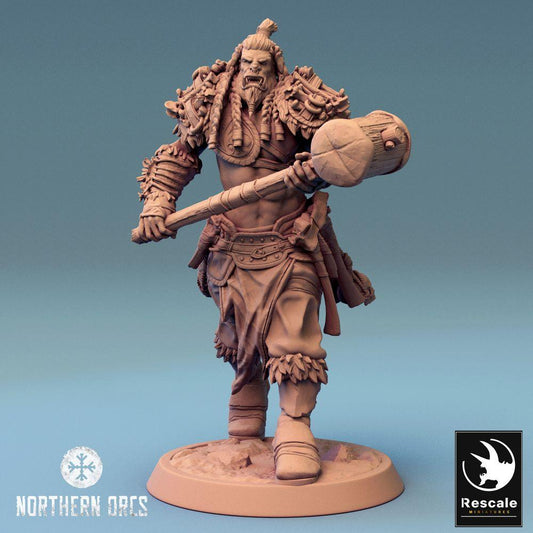 Produktfoto Tabletop 28mm Lord of the Print (LotP) 0: Fantasy Figur: Ork Krieger / Orc Warrior, Berserker und Stammeskrieger mit Kriegshammer (24_04_I3)