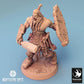 Image de produit Tabletop 28mm Lord of the Print (LotP) 0 : Miniature Tabletop : Guerrier Ork - barbare hurlant avec épée à deux mains et bouclier, Berserker (24_04_J1)
