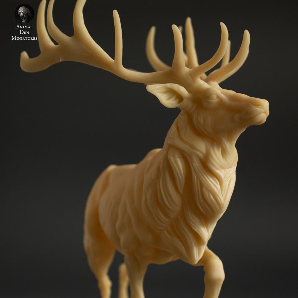 Photo produit figurine animale Animal Den Miniatures 4 : figurine d’animal sauvage : cerf wapiti (22_02_02)