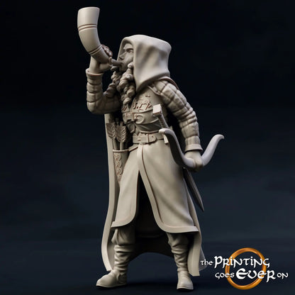 Photo du produit figurine historique médiévale échelle 75mm The Printing Goes Ever On (TPGEO) 0 : Figurines de chevaliers médiévaux éclaireurs avec cor et arc guerrier de la Marche