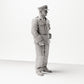 Photo du produit Diorama 4 : Figurine debout : Chef de gare / Inspecteur de gare avec clipboard (années 1920-1930) (sc01)