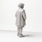 Diorama Modélisme Photo de produit 3 : Figurine de diorama historique : Jeune attendant avec casquette et manteau, fin des années 1920 (sc10)