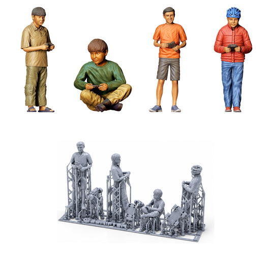 Photo de produit de modélisme diorama 0 : Enfants jouant avec des voitures télécommandées - Ensemble de routes de jeu
