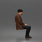 Diorama Modellbau Produktfoto 1: Sitzende Figur: Älterer Mann mit Mütze & Jacke (a210)