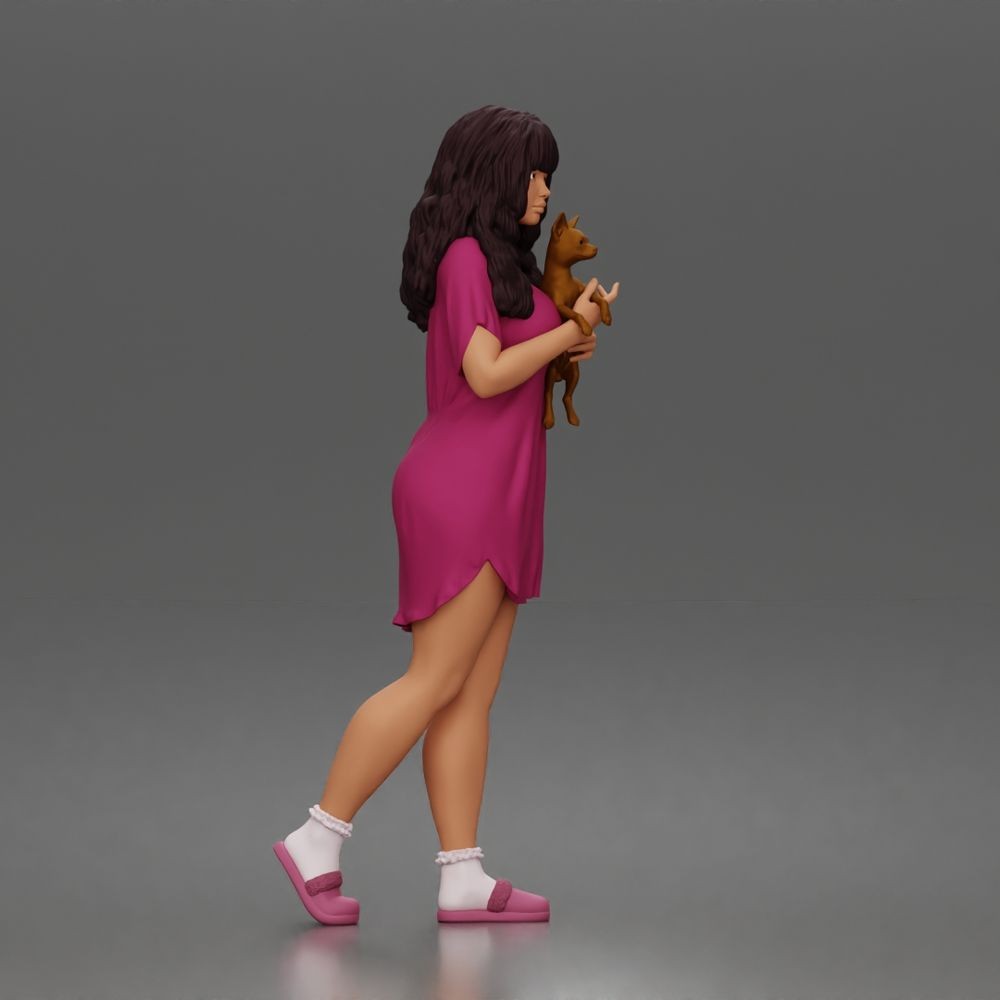 Diorama Modellbau Produktfoto 3: Stehende Figur: Frau im Nachthemd mit kleinem Hund auf dem Arm (a183)