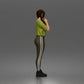 Diorama Modellbau Produktfoto 5: Stehende Figur: Frau mit geflochtenem Haar, T-Shirt, Leggings & Sneakers (a194)