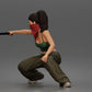 Diorama Modellbau Produktfoto 5: Diorama Figur: Kauernde maskierte Frau mit Pistole, Crop-Top & Baggyhose (a169)