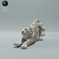 Photo produit figurine animale Animal Den Miniatures 1 : figurine d’animal sauvage : léopard des neiges - s’étirant (22_12_19)